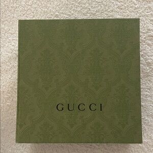 Gucci Green Embossed Logo Box
